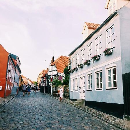 Ebeltoft Midtby Lejlighed Eksteriør billede