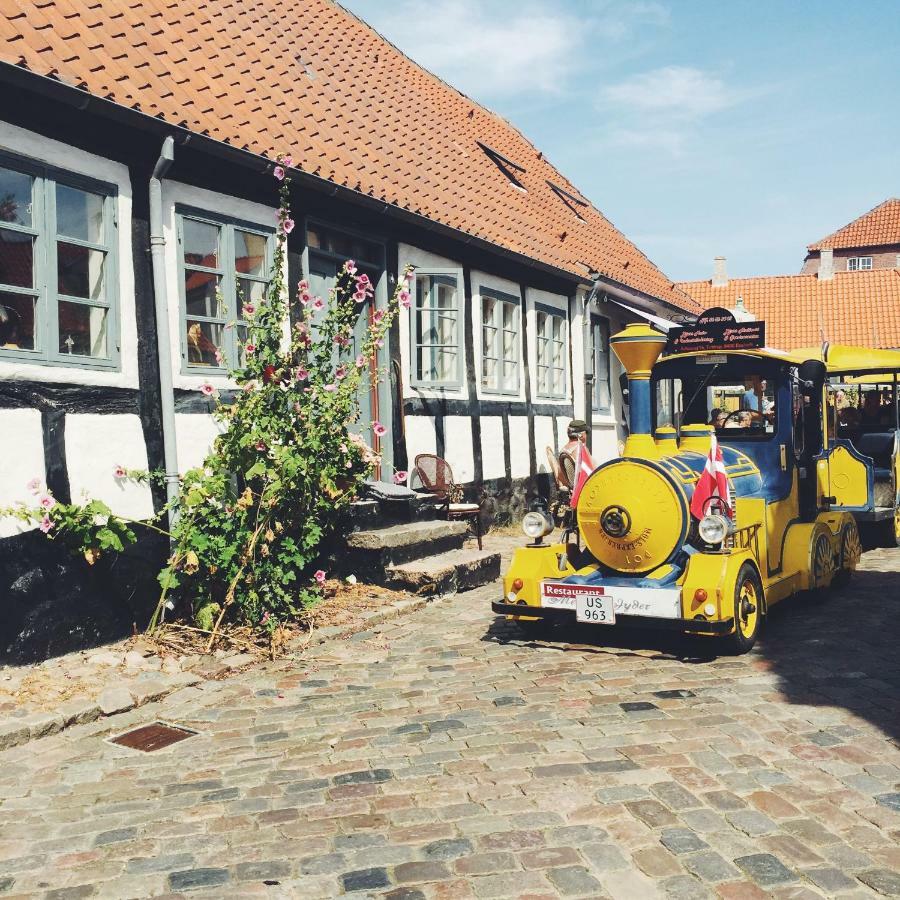 Ebeltoft Midtby Lejlighed Eksteriør billede